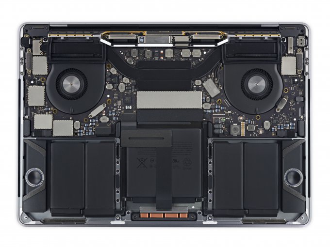 MacBook Pro c Touch Bar практически не поддается ремонту (15 фото + видео)