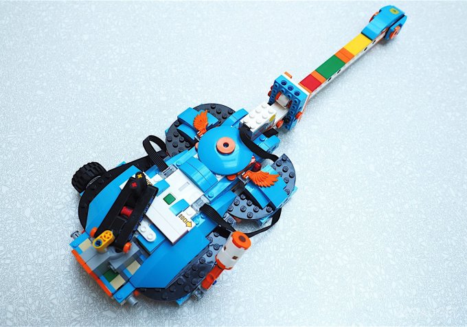 С Lego Boost можно создать любого робота (19 фото + 2 видео)