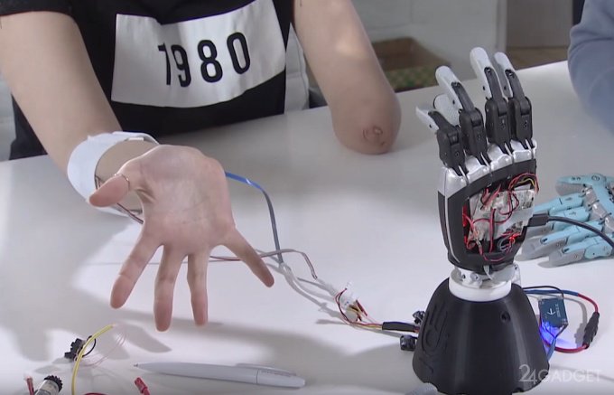 Российский инженер разработал бионическую руку-протез (видео)