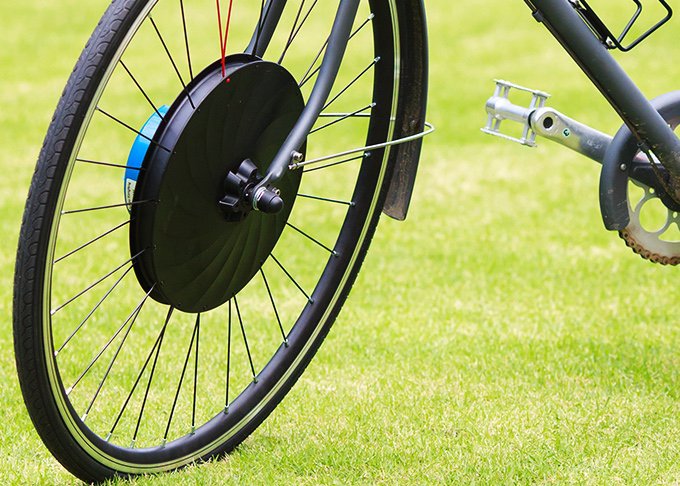 Колеса UrbanX сделают обычный велосипед электрическим (9 фото - видео)