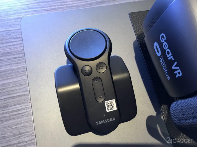 Продажи Samsung Gear VR с контроллером стартуют в апреле (12 фото + видео)
