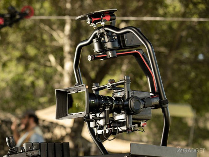 DJI анонсировала гаджеты для профессиональных съёмок при помощи дронов (8 фото + видео)