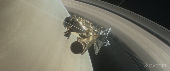 «Кассини» показал Сатурн с близкого расстояния (5 фото)