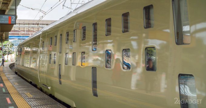 Экскурсионно-круизный элитный поезд Shiki-Shima (29 фото)