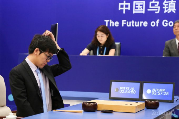 ИИ AlphaGo уходит из большого спорта победителем (3 фото)