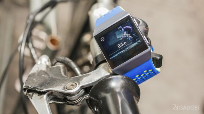 Смарт-часы Fitbit Ionic порадуют своим функционалом (24 фото + видео)