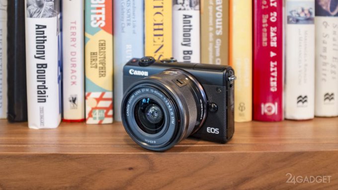 Canon M100 — беззеркалка с поворотным экраном, Wi-Fi, NFC и Bluetooth