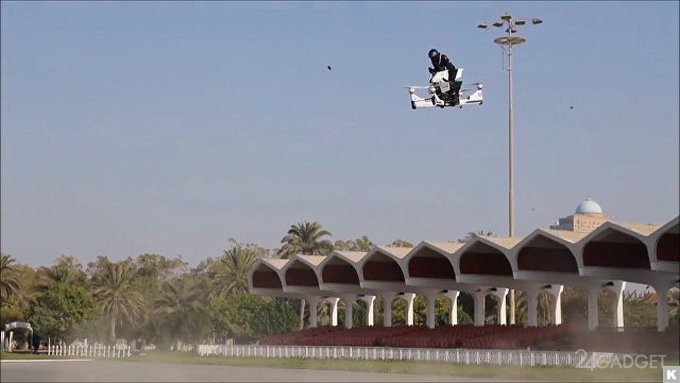 Полиция Дубая протестировала российский ховербайк Scorpion 3 (3 фото + 2 видео)