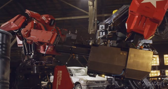 Состоялась трансляция боя американского и японского роботов-гигантов