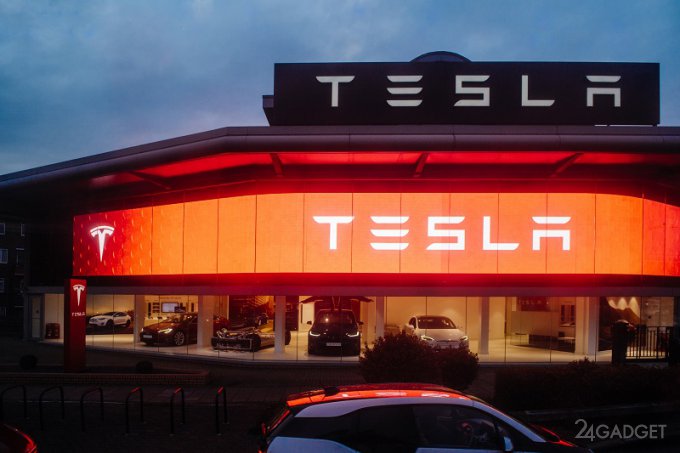 Tesla обвиняют в мировом дефиците батареек 