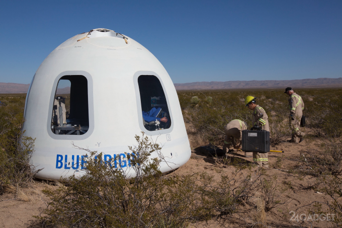 Blue Origin показала, каково быть космическим туристом (2 видео)