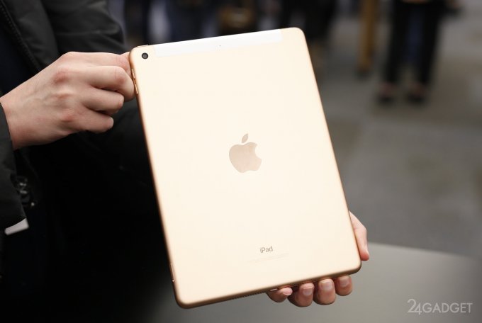 Apple выпустила бюджетный 9.7-дюймовый iPad для учащихся