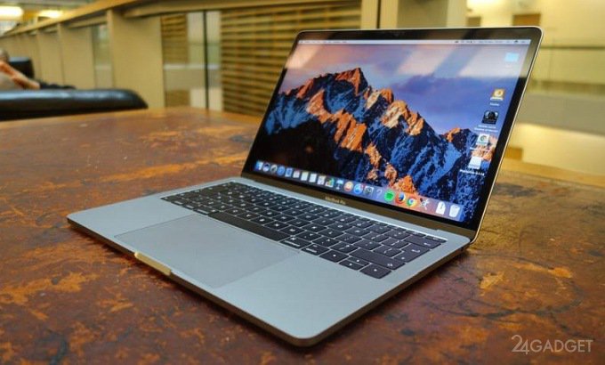 В Apple MacBook Pro 13 вздуваются батареи (2 фото)