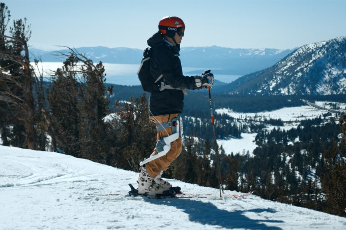 Экзоскелет убережёт лыжника от травм (видео)