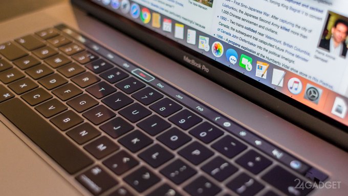 С клавиатурой в MacBook Pro 2016 что-то явно не в порядке