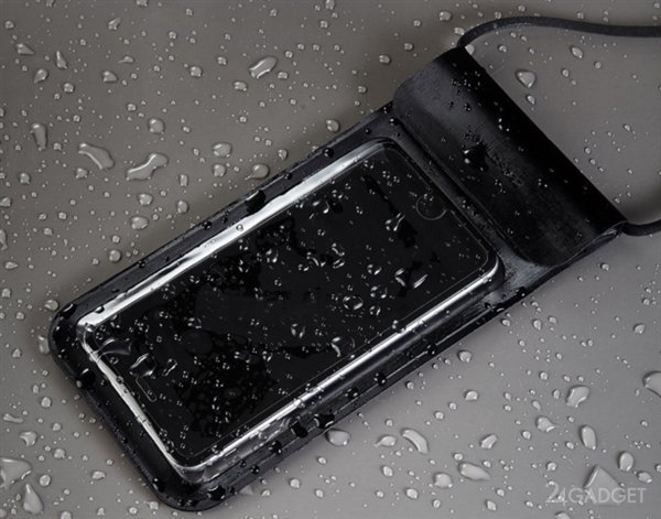 Xiaomi выпустила водонепроницаемый чехол для смартфонов (6 фото)