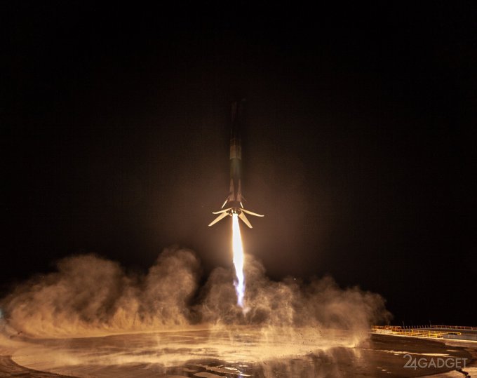 Первая ступень Falcon 9 впервые вернулась на наземную платформу (3 фото + видео)