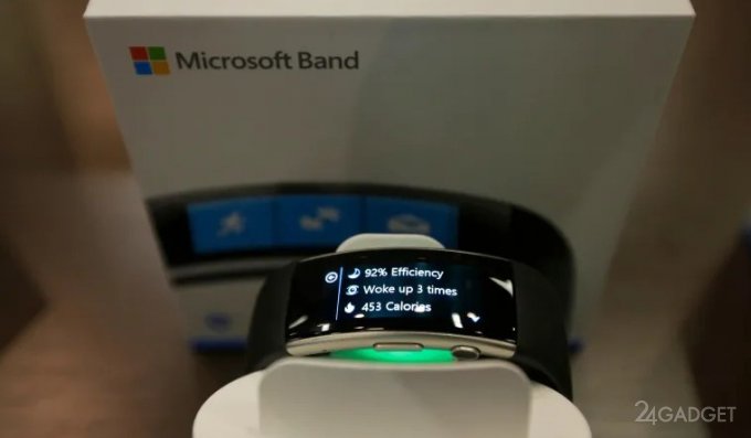 Microsoft обещает компенсировать пользователям прекращение поддержки фитнес-браслетов Band (3 фото)