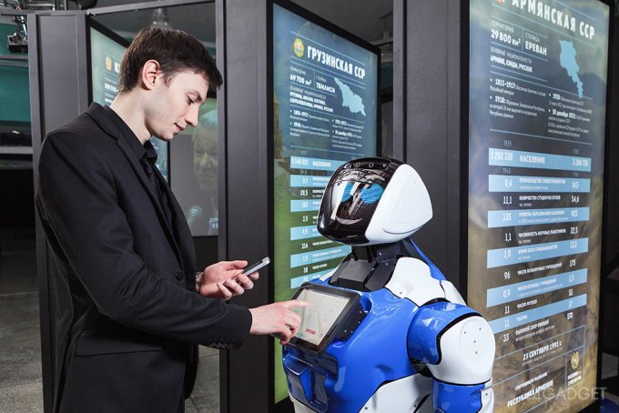 В России создали робота, который будет водить экскурсии в музеях