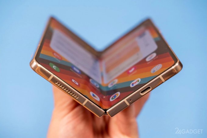 Складной смартфон Galaxy Z Fold 5 получит новый шарнир и уменьшит складки