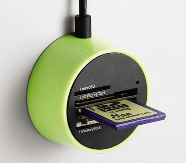 Elecom Magnetic Card Reader – кардридер с магнитом