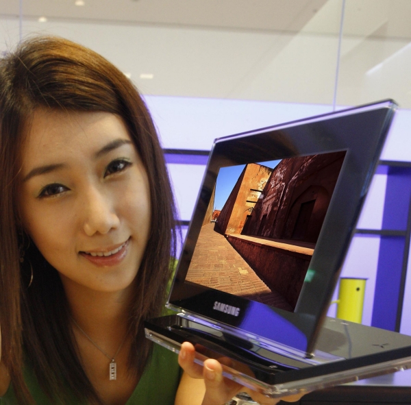 Добротная цифровая фоторамка от Samsung