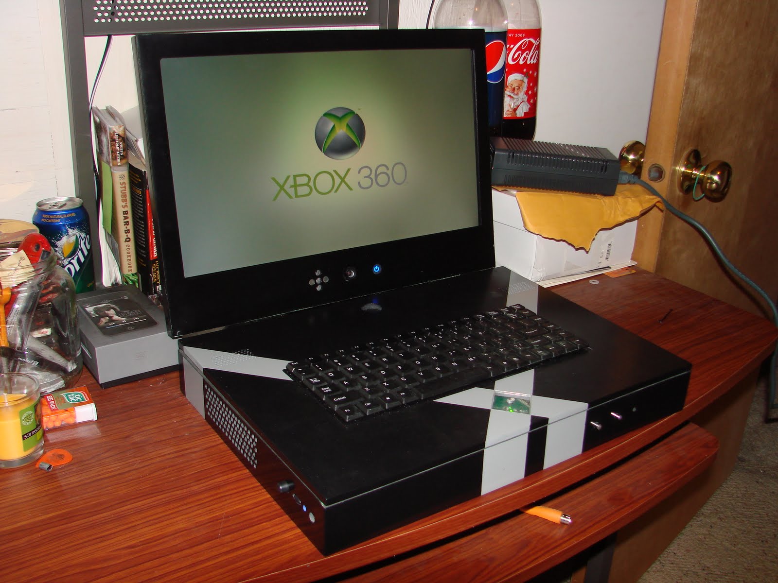 Можно подключить xbox к ноутбуку. Xbox 360 ноут. Ноутбук 360 Xbox. ПК из Xbox 360. Компьютер игровой Xbox 360 Slim-5 HS.