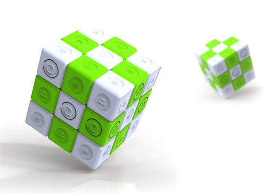 Magic Cube - зарядное устройство в виде кубика Рубика (3 фото)