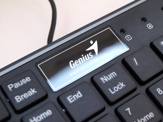 Genius LuxeMate i220 - обзор клавиатуры