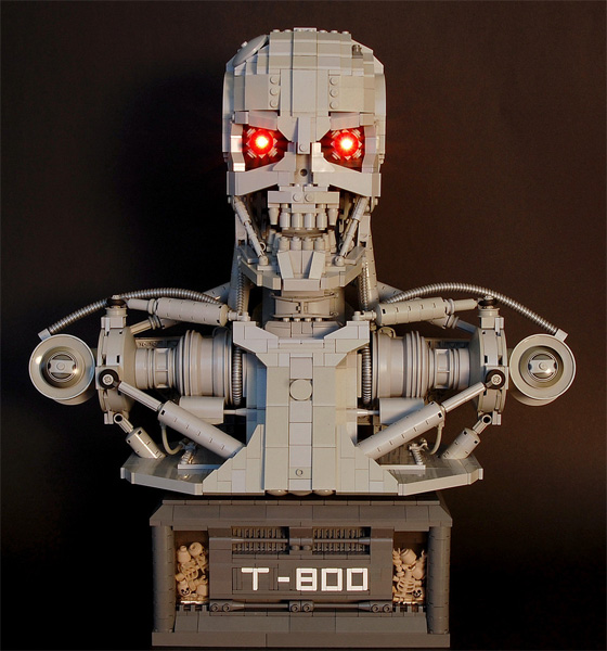 Terminator T-800 из конструктора LEGO (5 фото)