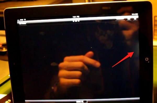 На дисплее iPad 2 замечены желтые пятна (видео)