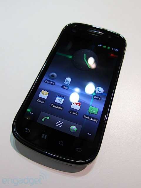 Nexus S 4G для Sprint в руках (19 фото + видео)
