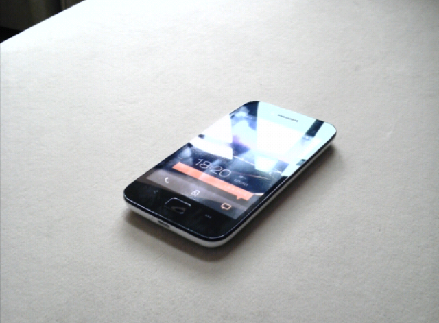 Смартфон Meizu MX с дизайном iPhone 5