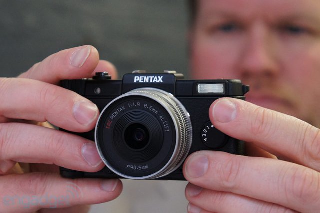 Самая маленькая фотокамера со сменным объективом (20 фото + видео)