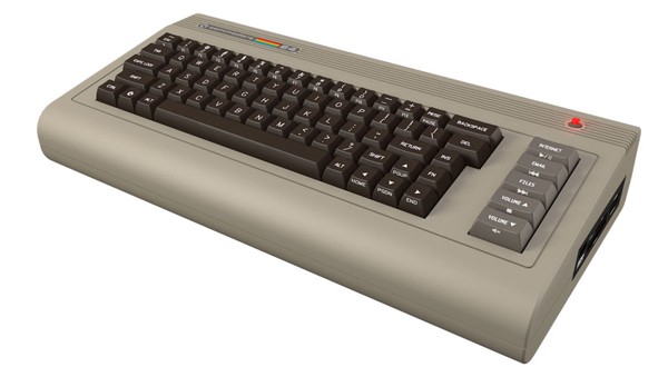 Видеообзор Commodore C64s (видео)
