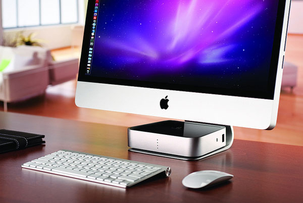 Винчестер Iomega Mac Companion Hard Drive - с функцией зарядки гаджетов Apple (3 фото)