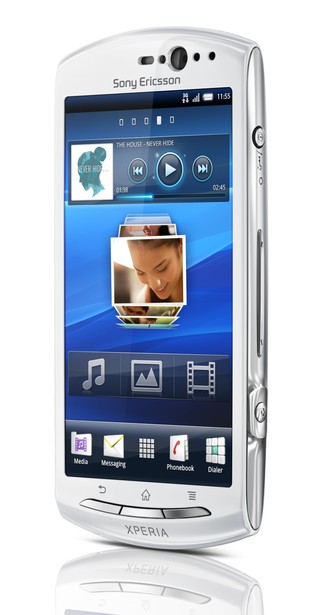 Sony Ericsson Xperia neo V - смартфон на Android 2.3.4 (2 фото)