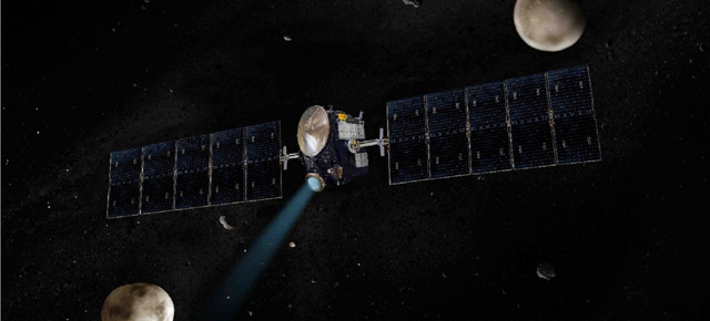 Американский межпланетный зонд Dawn приблизился к астероиду Веста на 210 км