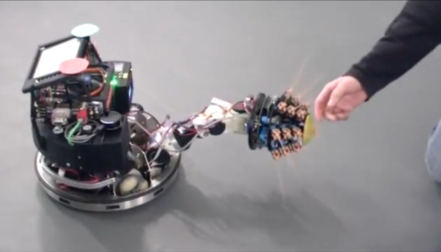 Усатый робот Shrewbot (2 фото + видео)