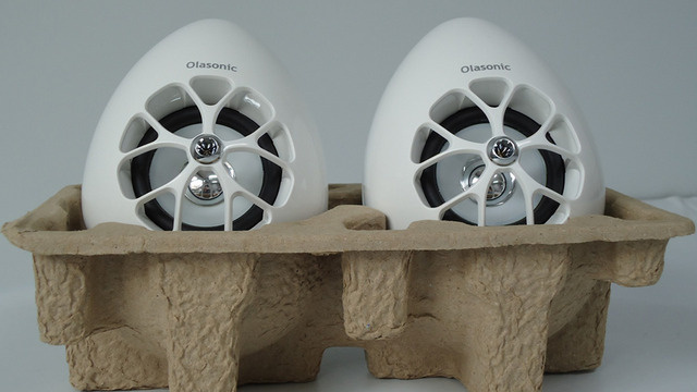 Компактная акустика в форме яиц (3 фото)