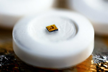 Швейцарский фармацевтический концерн Novartis разработал "чип-в-таблетке"