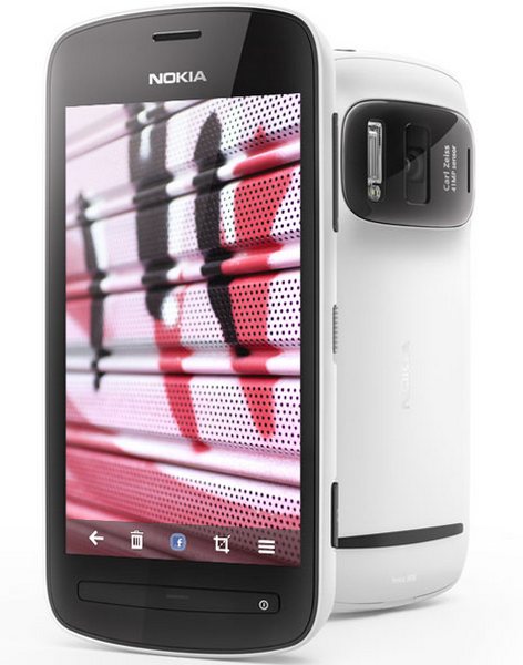 Nokia 808 PureView - смартфон с 41-мегапиксельной камерой (видео)