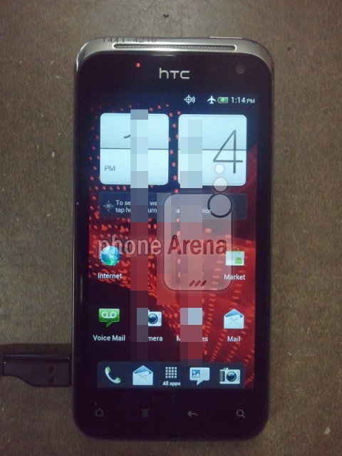 Неанонсированный смартфон HTC на базе Android 4.0 (11 фото)
