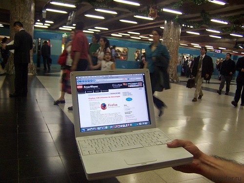На Кольцевой линии московского метро заработал бесплатный Wi-Fi