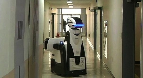 Robo-guard the South Korean correction service robot says 'stay out of trouble' (video)