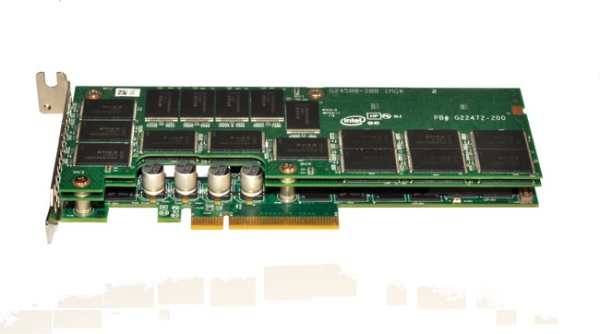 Intel выпускает серверные SSD серии 910 с подключением через PCIe
