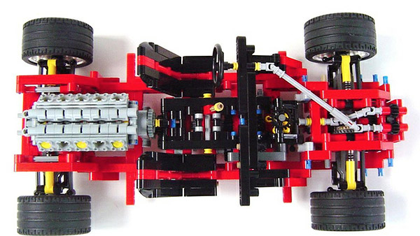 Полноприводный суперкар из Lego (2 фото + видео)