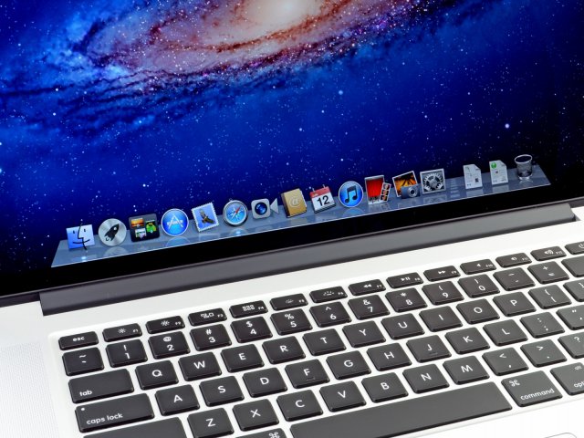 Новый MacBook Pro разобрали на части (21 фото)