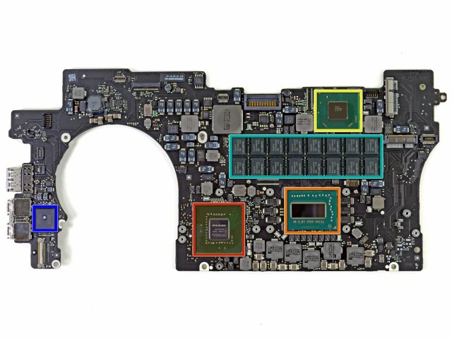 Новый MacBook Pro разобрали на части (21 фото)