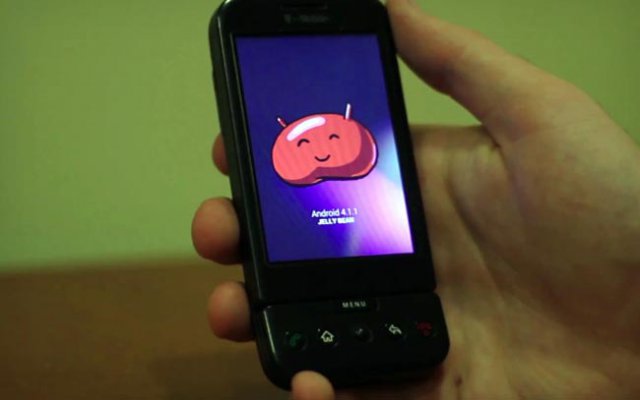 Android 4.1 Jelly Bean установили на старенький HTC G1 (видео)